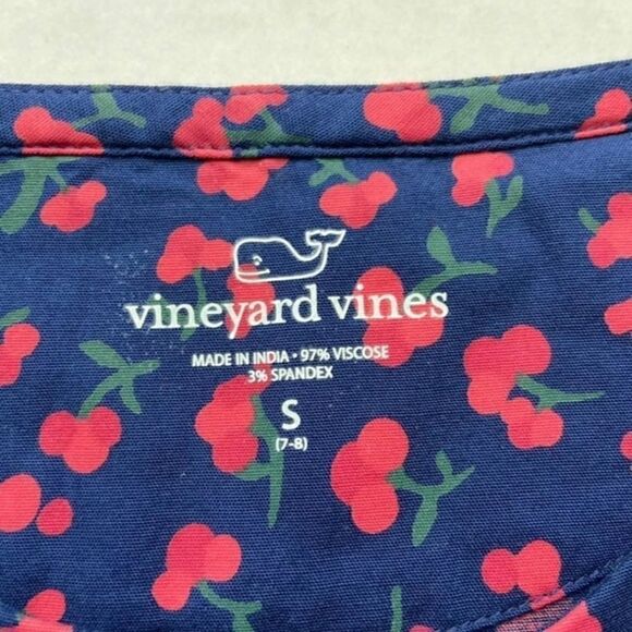 Vineyard  Vines Top - Picture 3 of 5